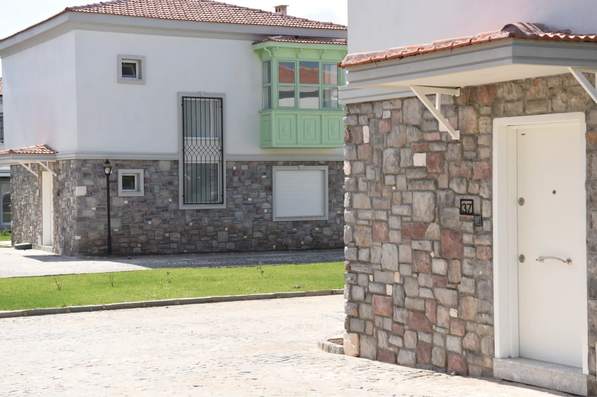 TAŞLAR